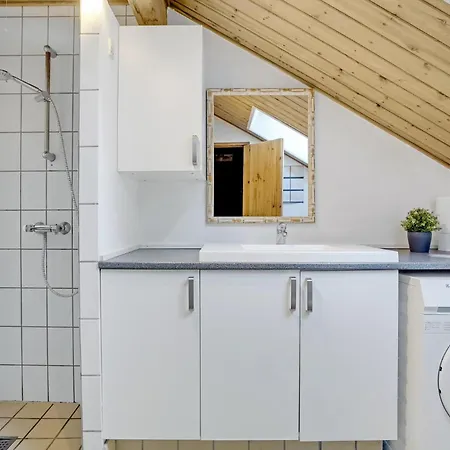 Lovely Home In Oksbol With Sauna Tatil Evi