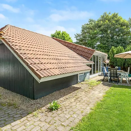 Lovely Home In Oksbol With Sauna *
