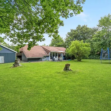 Amazing In Oksbol With Kitchen Holiday home *